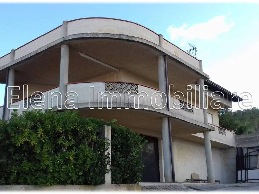 intera palazzina in vendita ad Alcamo