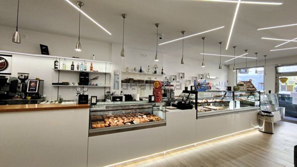 negozio in vendita ad Alcamo