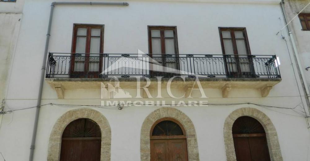 casa indipendente in vendita ad Alcamo