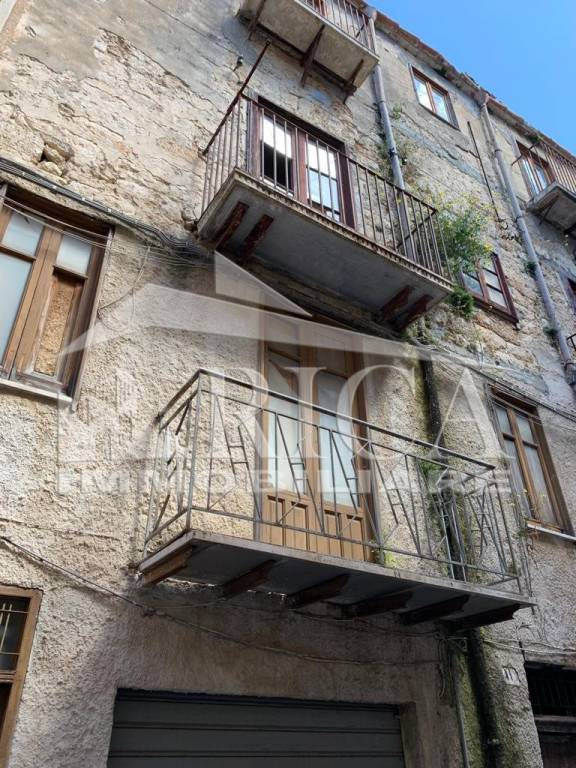 casa indipendente in vendita ad Alcamo