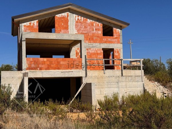 casa indipendente in vendita ad Alcamo in zona Centro Città