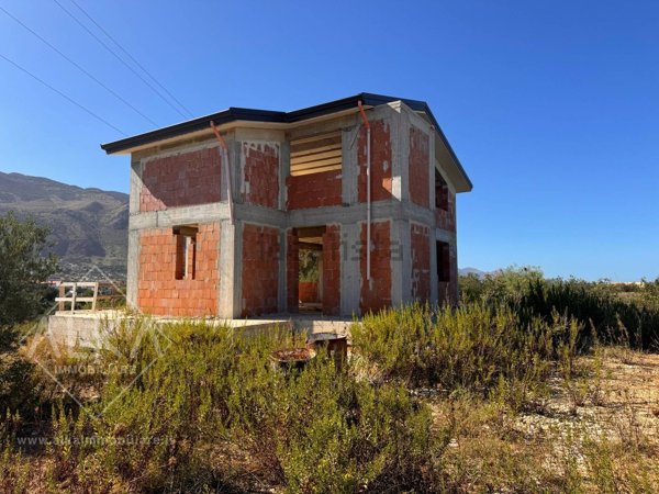 casa indipendente in vendita ad Alcamo