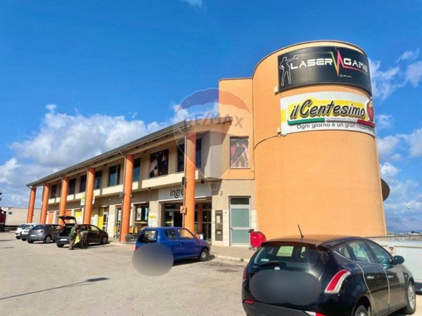 locale commerciale in vendita ad Alcamo
