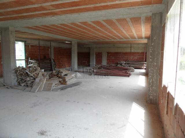 negozio in vendita ad Alcamo