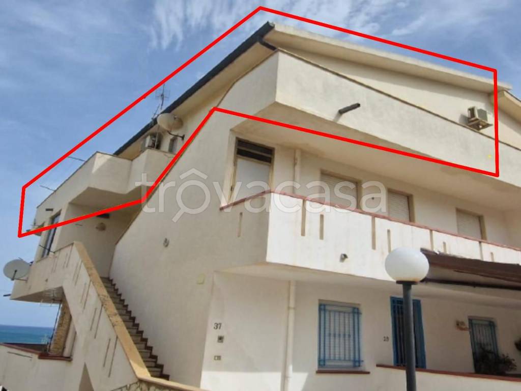 appartamento in vendita ad Alcamo in zona Alcamo Marina