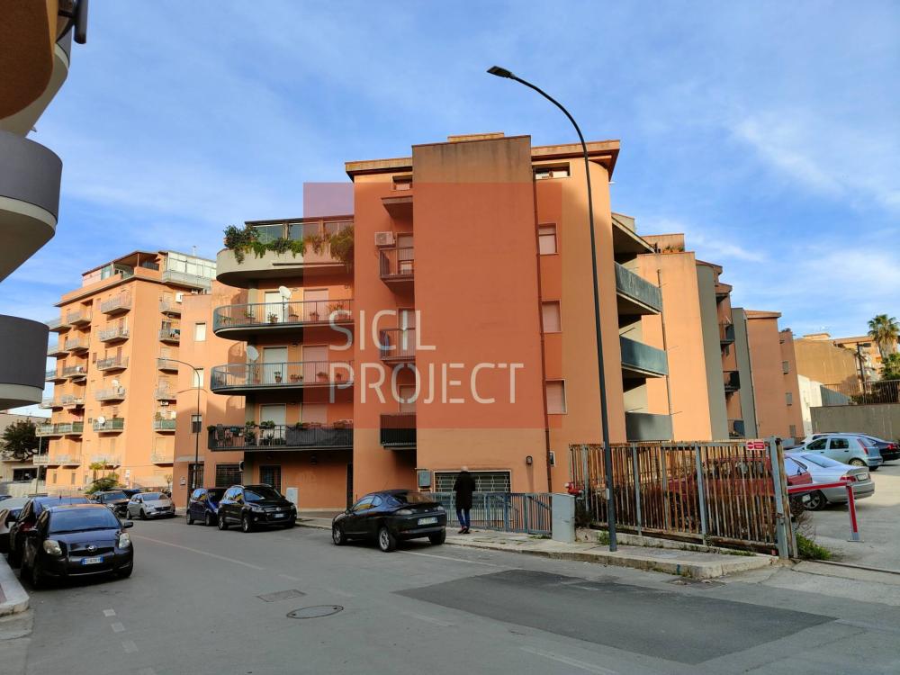 appartamento in vendita ad Alcamo in zona Centro Città