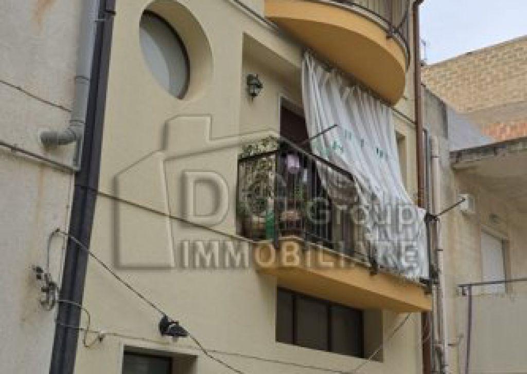 casa indipendente in vendita ad Alcamo