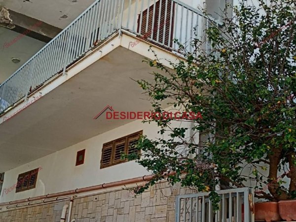 casa indipendente in vendita ad Alcamo