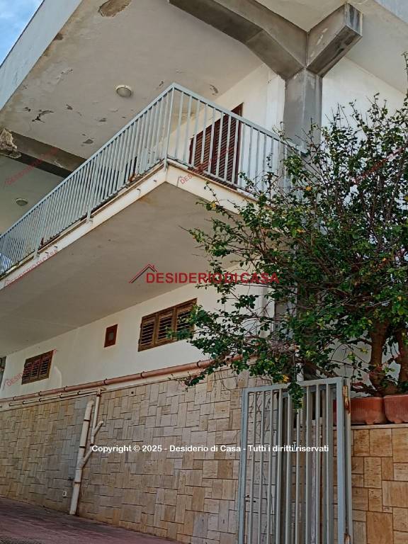 casa indipendente in vendita ad Alcamo