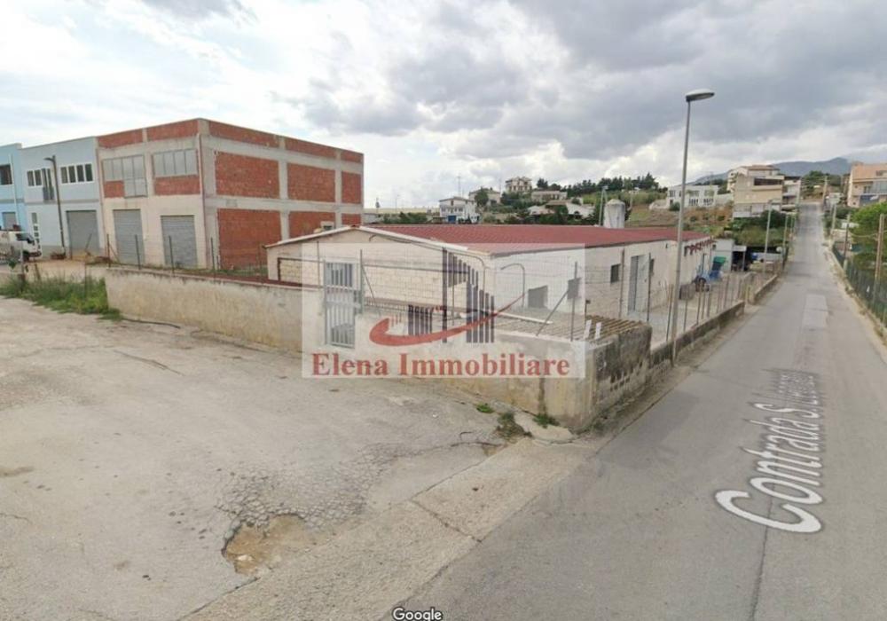 locale di sgombero in vendita ad Alcamo