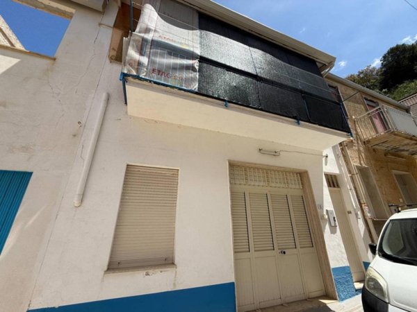 casa indipendente in vendita ad Alcamo in zona Centro Città