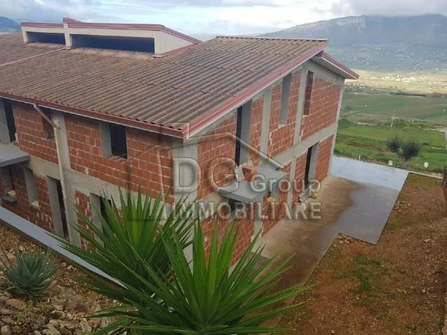 casa indipendente in vendita ad Alcamo