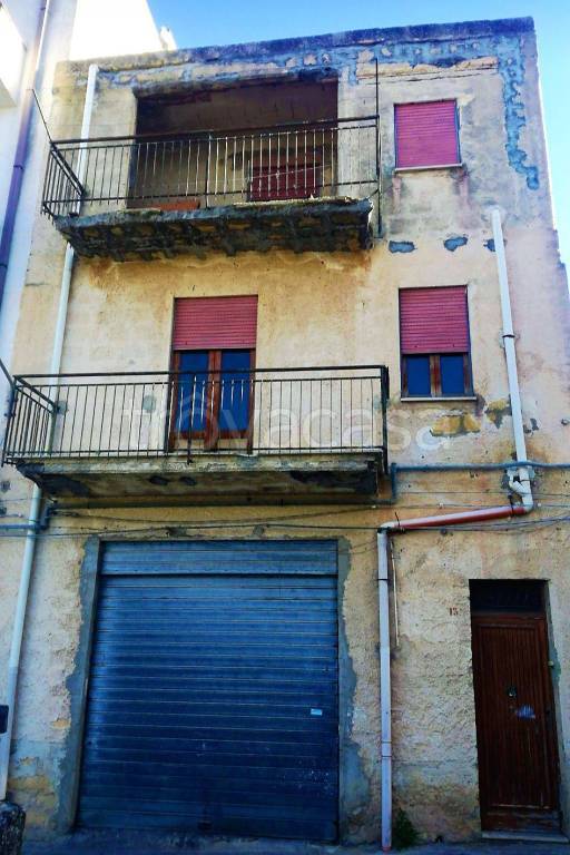 casa indipendente in vendita ad Alcamo
