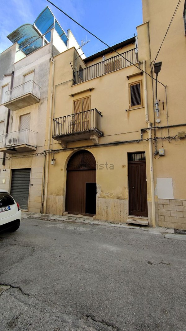 casa indipendente in vendita ad Alcamo