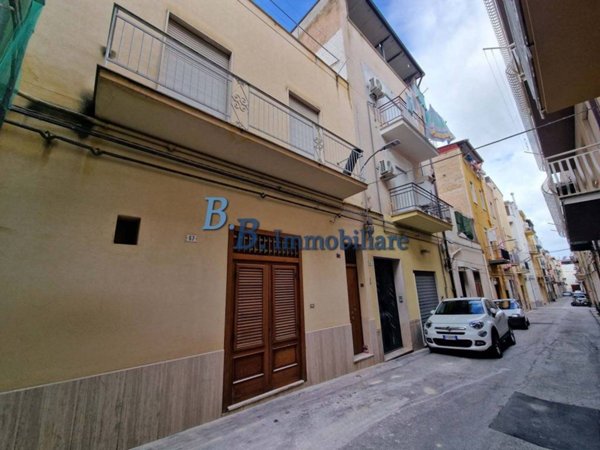 casa indipendente in vendita ad Alcamo