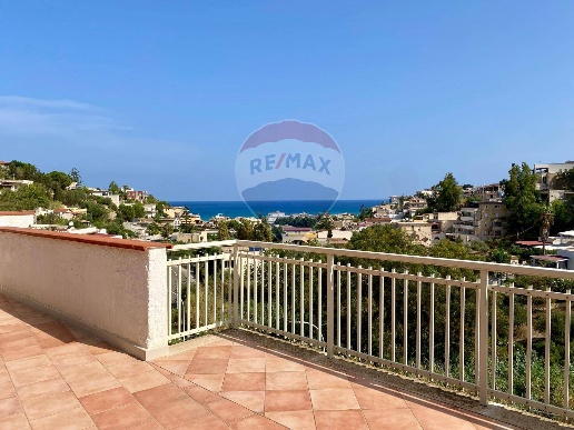 casa indipendente in vendita ad Alcamo in zona Alcamo Marina