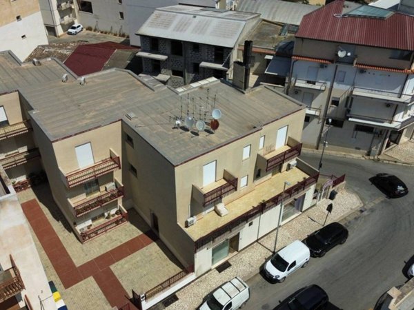 appartamento in vendita ad Alcamo in zona Centro Città