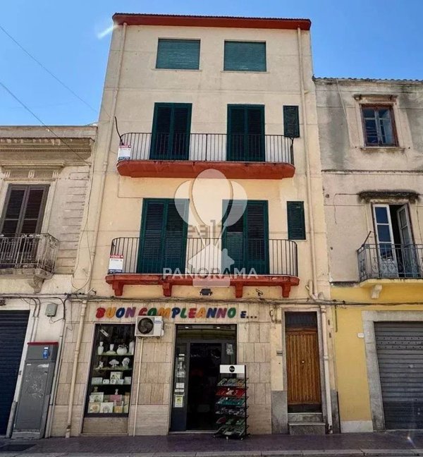 casa indipendente in vendita ad Alcamo in zona Centro Città