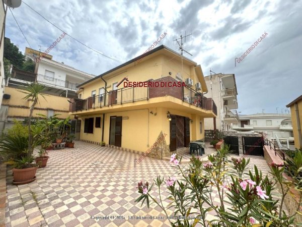 casa indipendente in vendita ad Alcamo