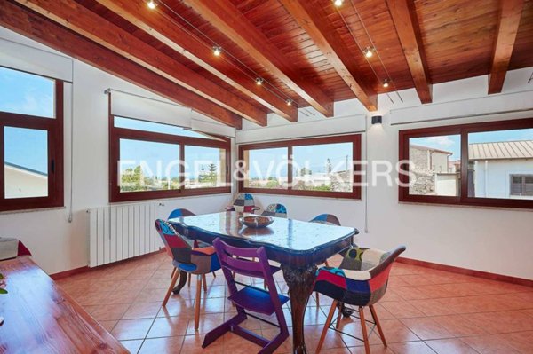 casa indipendente in vendita ad Alcamo in zona Alcamo Marina
