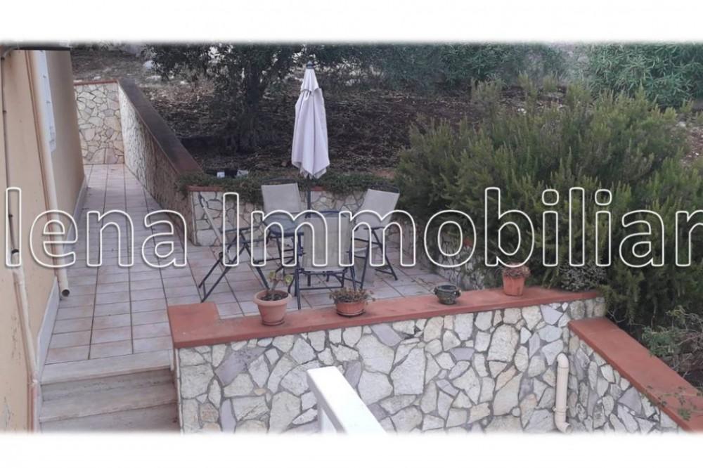 casa indipendente in vendita ad Alcamo