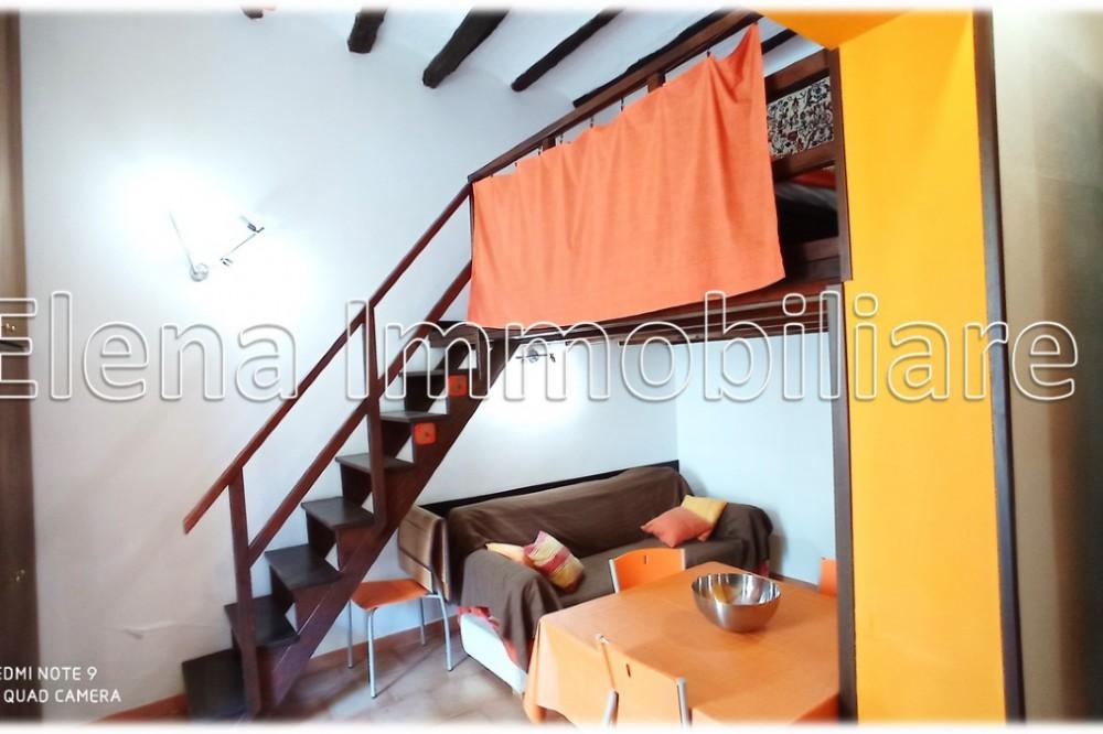 casa indipendente in vendita ad Alcamo