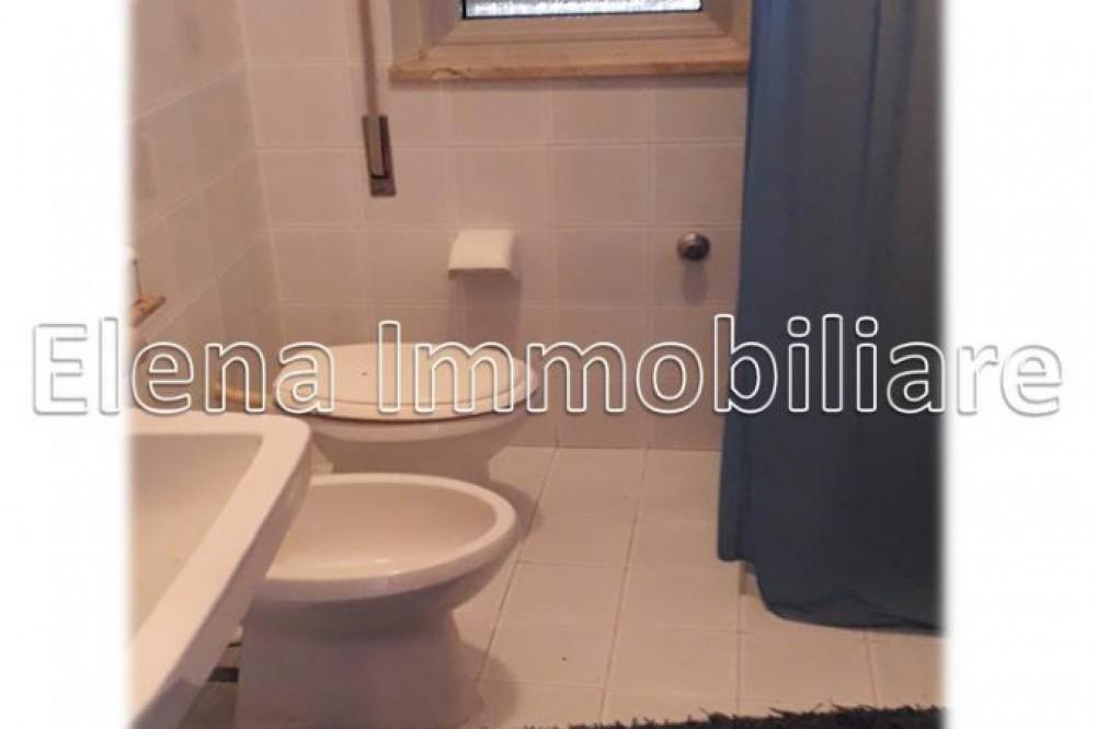 casa indipendente in vendita ad Alcamo in zona Alcamo Marina