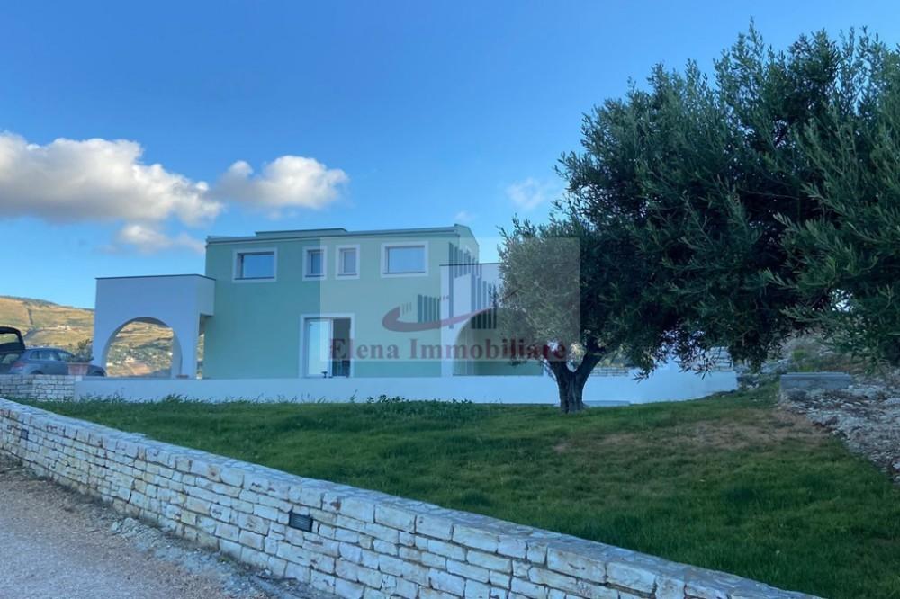 casa indipendente in vendita ad Alcamo