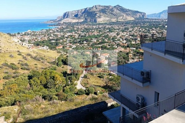 negozio in vendita ad Alcamo