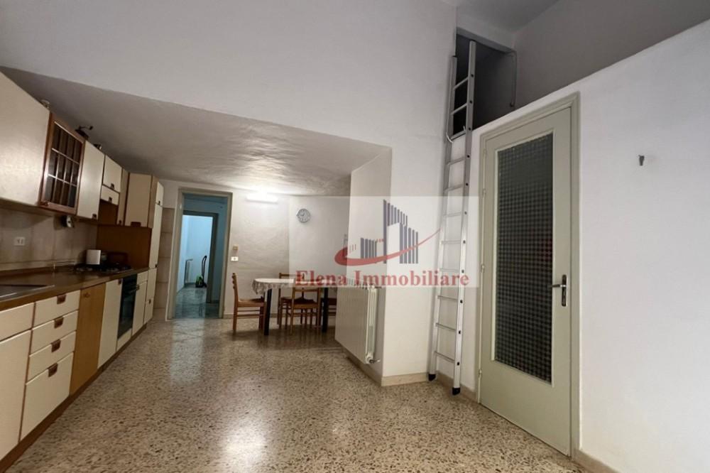 casa indipendente in vendita ad Alcamo