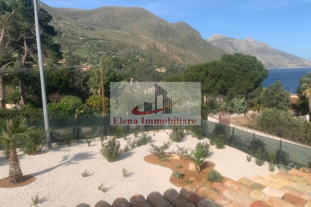 casa indipendente in vendita ad Alcamo