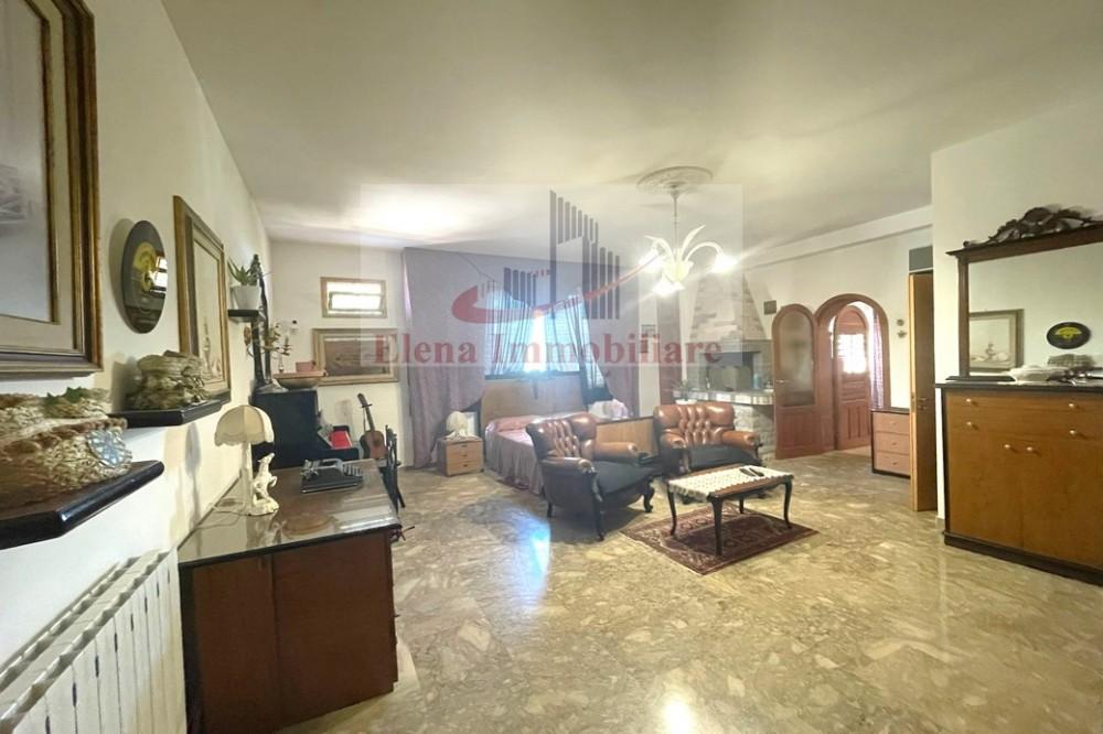 casa indipendente in vendita ad Alcamo