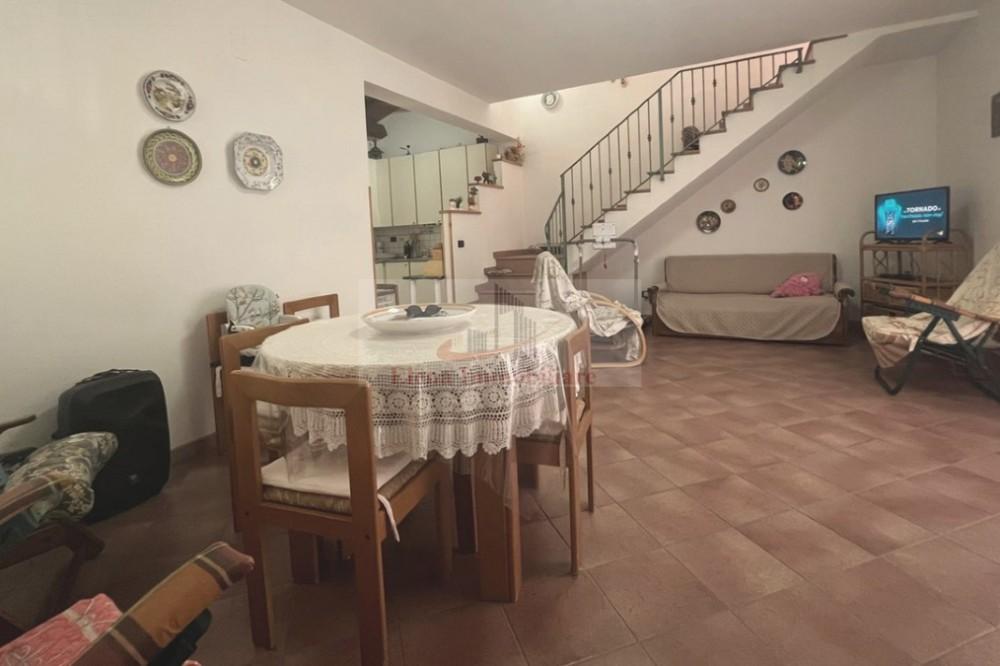 casa indipendente in vendita ad Alcamo