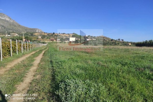 terreno edificabile in vendita ad Alcamo
