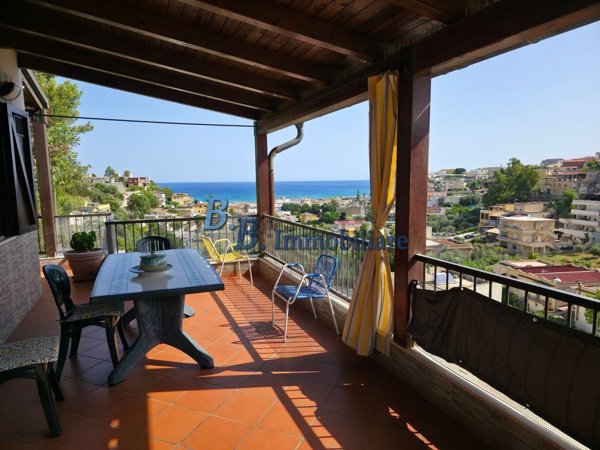 casa indipendente in vendita ad Alcamo in zona Alcamo Marina