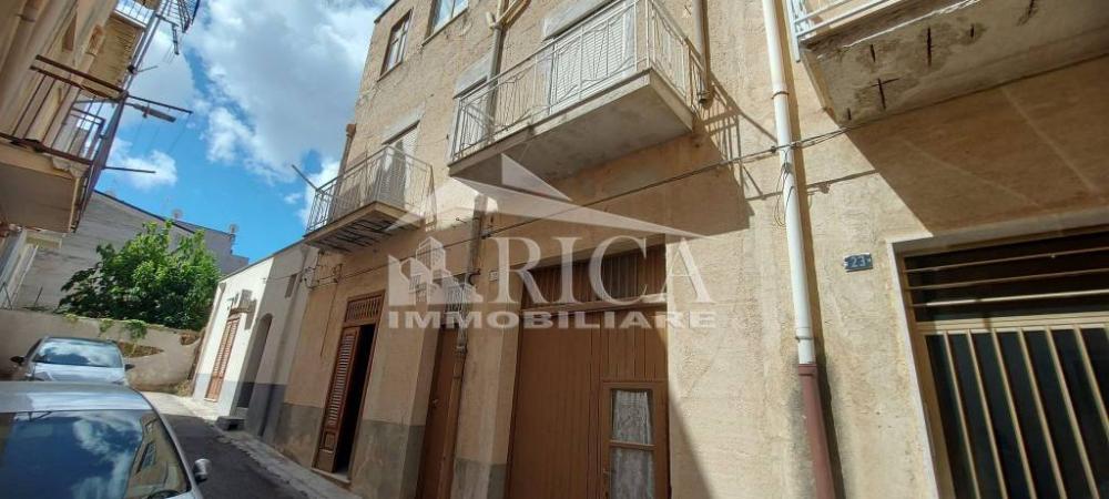 casa indipendente in vendita ad Alcamo