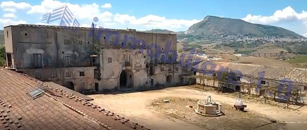 casale in vendita ad Alcamo in zona Fico