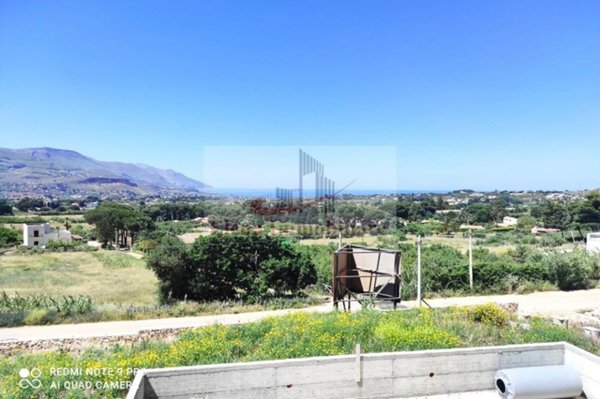 casa indipendente in vendita ad Alcamo