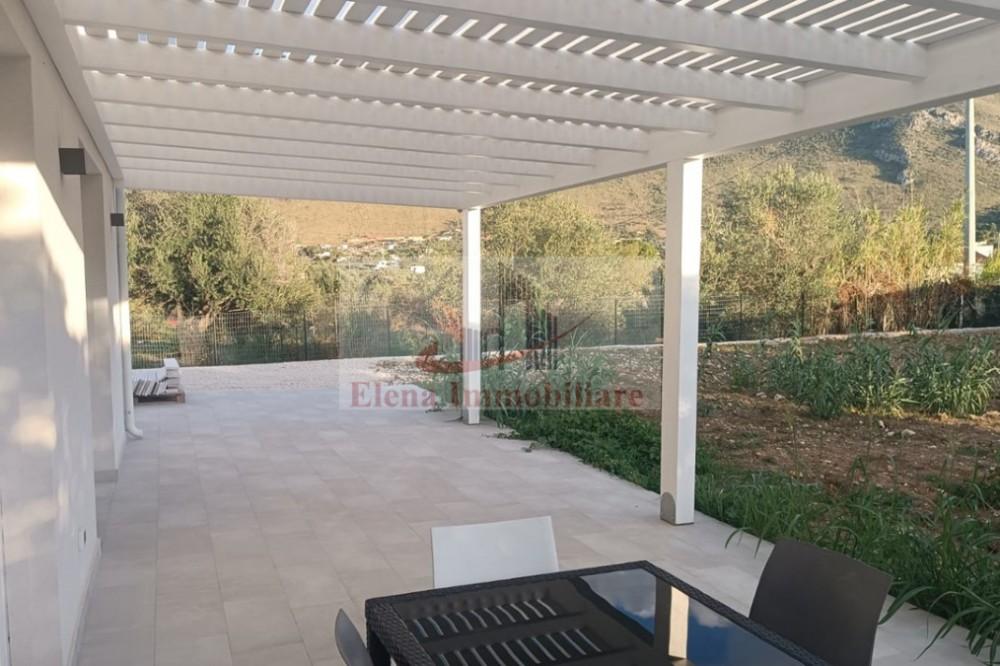 casa indipendente in vendita ad Alcamo