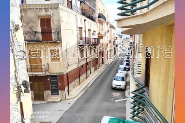 casa indipendente in vendita ad Alcamo