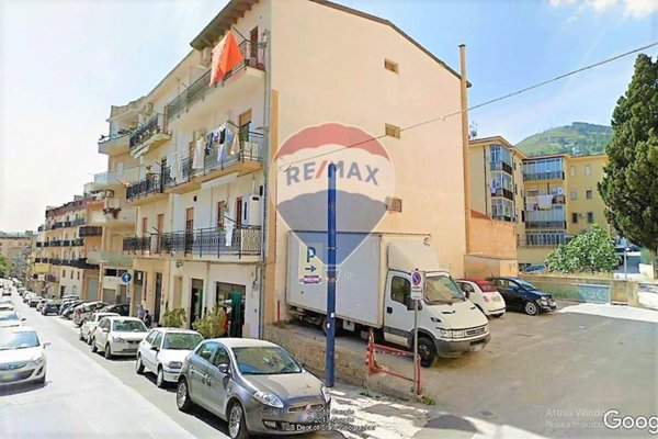 negozio in vendita ad Alcamo