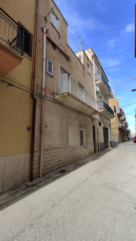 casa indipendente in vendita ad Alcamo