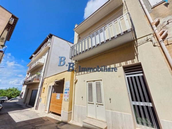 casa indipendente in vendita ad Alcamo