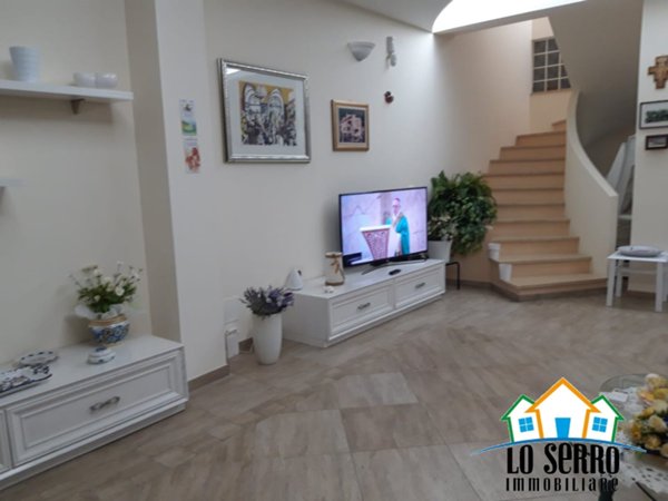 casa indipendente in vendita ad Alcamo in zona Alcamo Marina