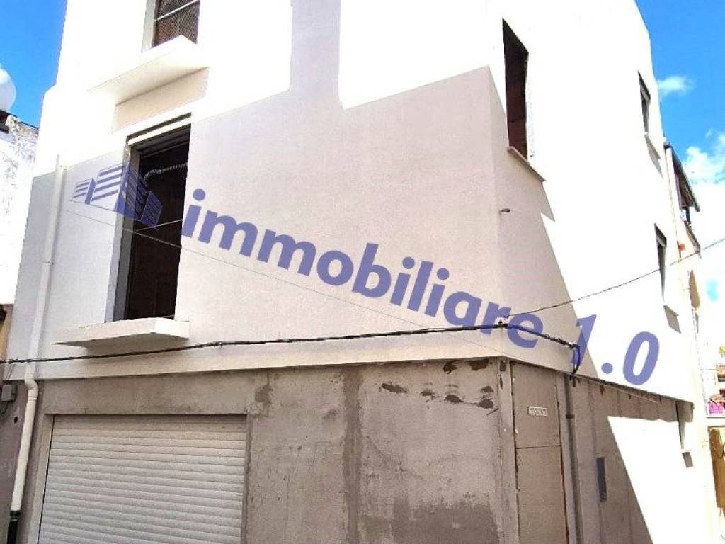 casa indipendente in vendita ad Alcamo