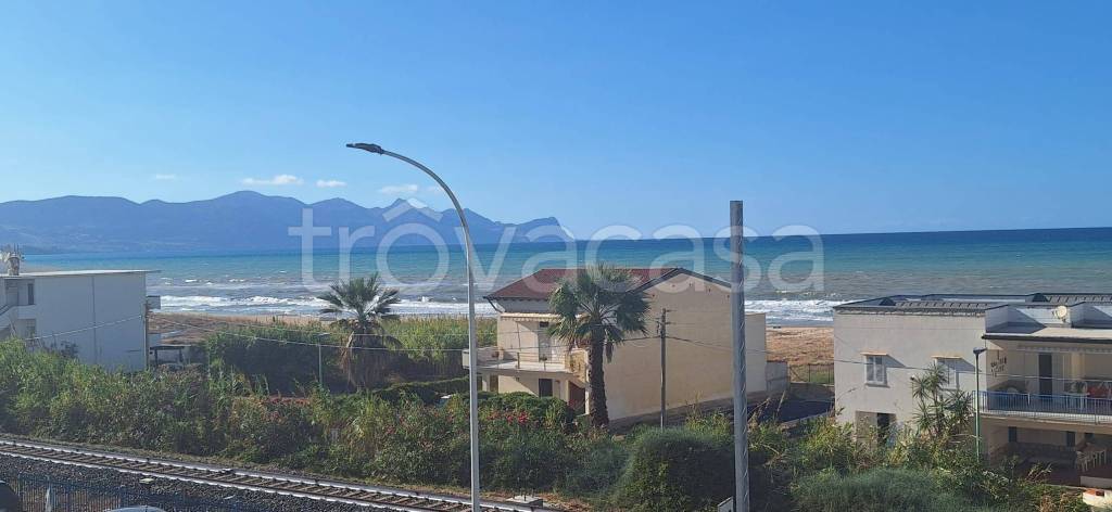 appartamento in vendita ad Alcamo in zona Alcamo Marina
