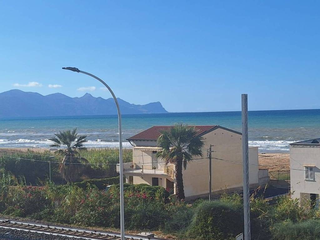 appartamento in vendita ad Alcamo in zona Alcamo Marina