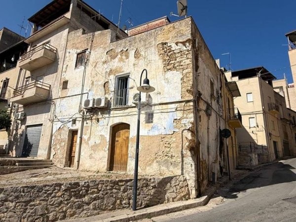 casa indipendente in vendita ad Alcamo
