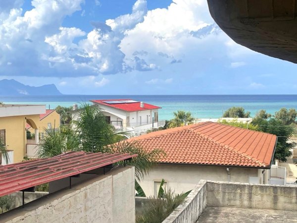 appartamento in vendita ad Alcamo in zona Alcamo Marina