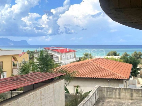 appartamento in vendita ad Alcamo in zona Alcamo Marina